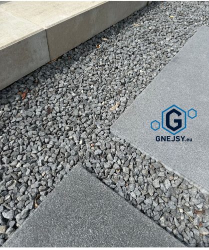 zwir-granitowy-maly