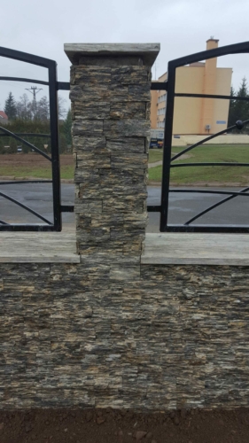 płytki elewacyjne z gnejsu na płot